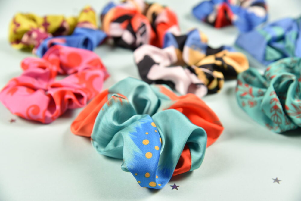 თმის სამაგრი Classic Scrunchie - Image 12