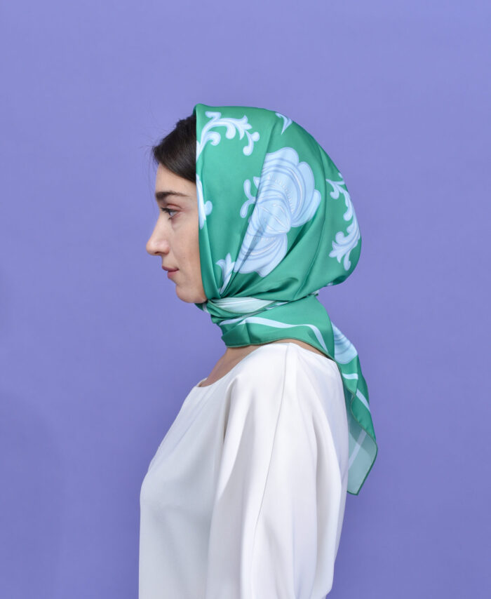 Silk Scarf  Hoja